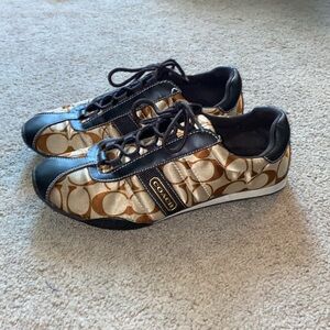 Vintage Coach sneakers. Kirby leather